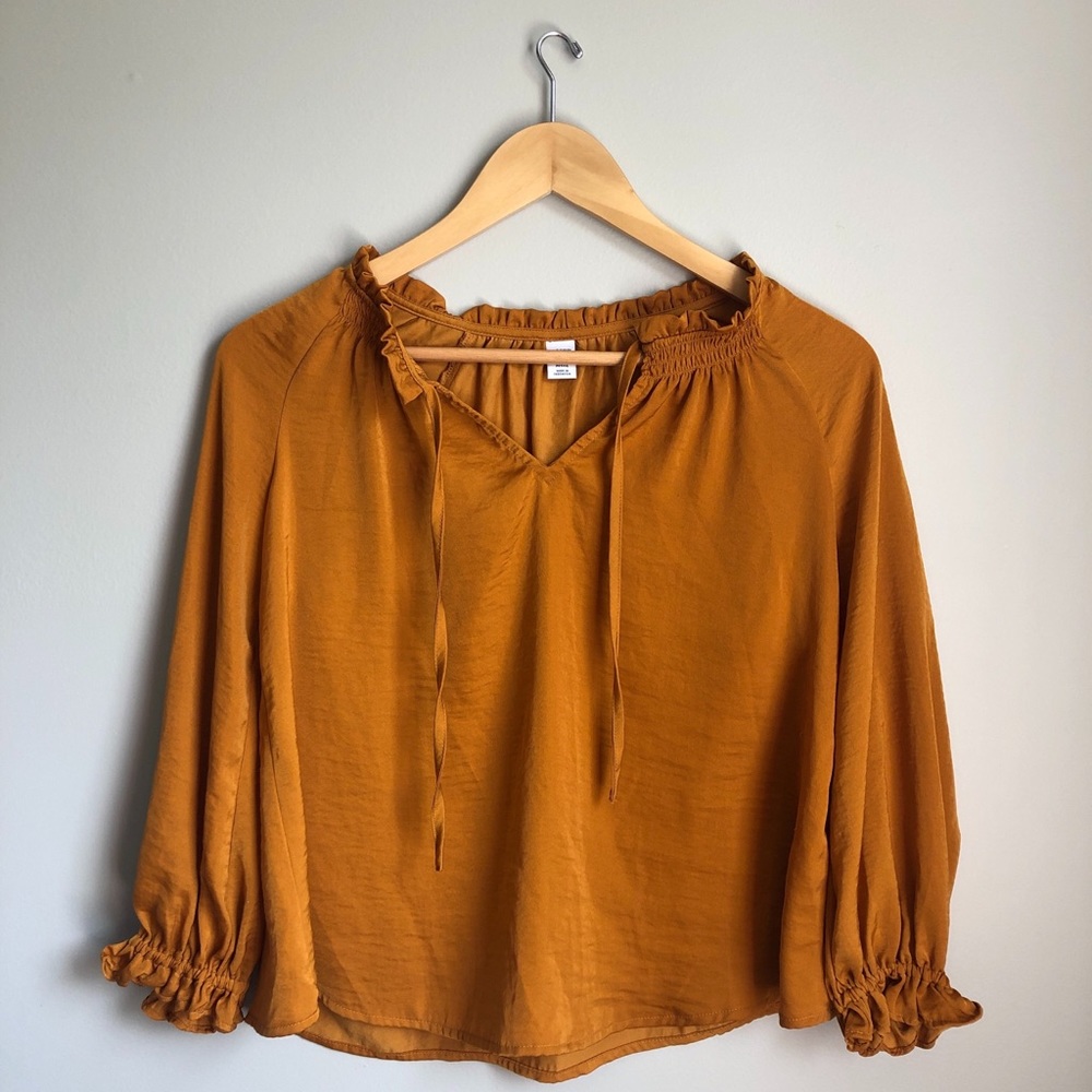 Old Navy golden blouse